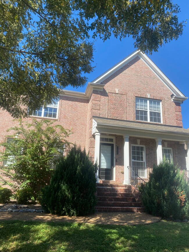 3281 Locust Hollow, Nolensville, TN 37135