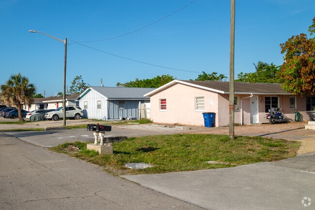 Pine Manor is made up primarily of small multifamily rental homes.