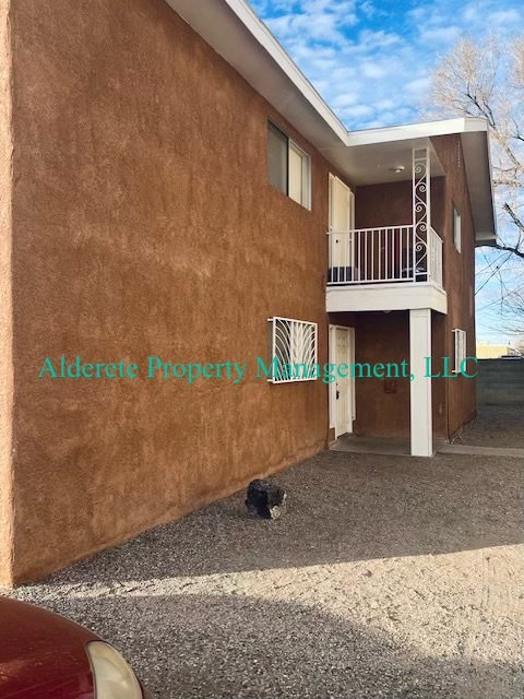 8309 Trumbull Ave SE Unit B, Albuquerque, NM 87108