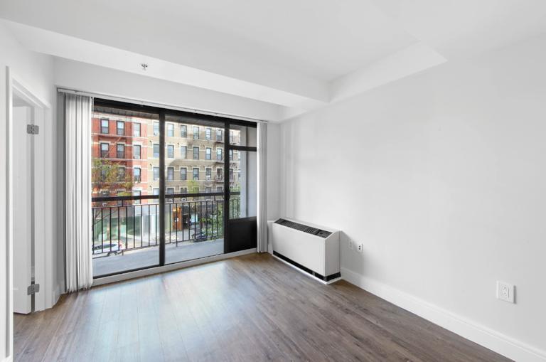 The Azure unit 403, New York, NY 10128 - photo 1