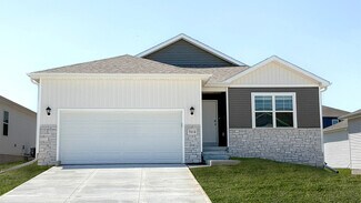 16337 Davidson St, Bennington, NE 68007