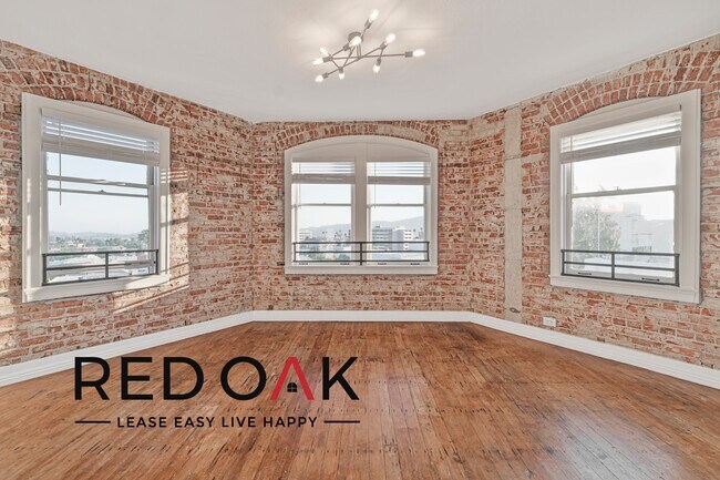 102 N Glendale Ave unit 205, Glendale, CA 91206 - photo 4