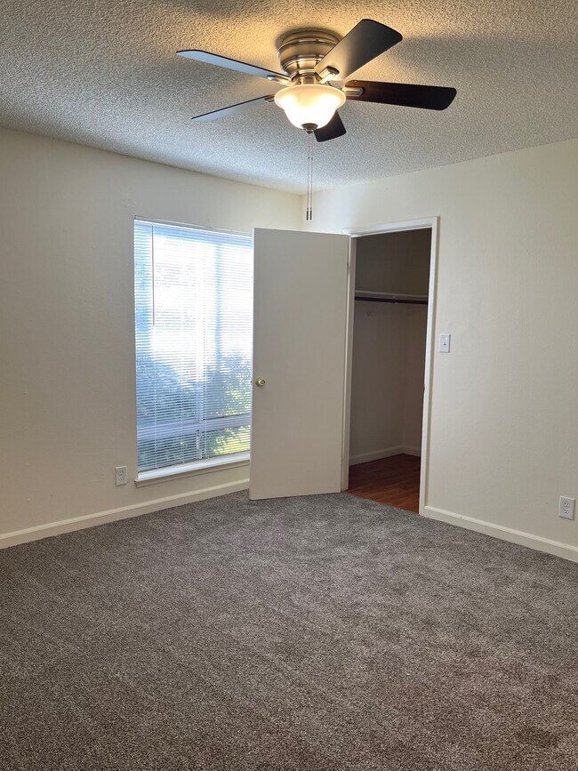 Owl Creek Apartment Homes, Sacramento, CA 95821 - photo 7