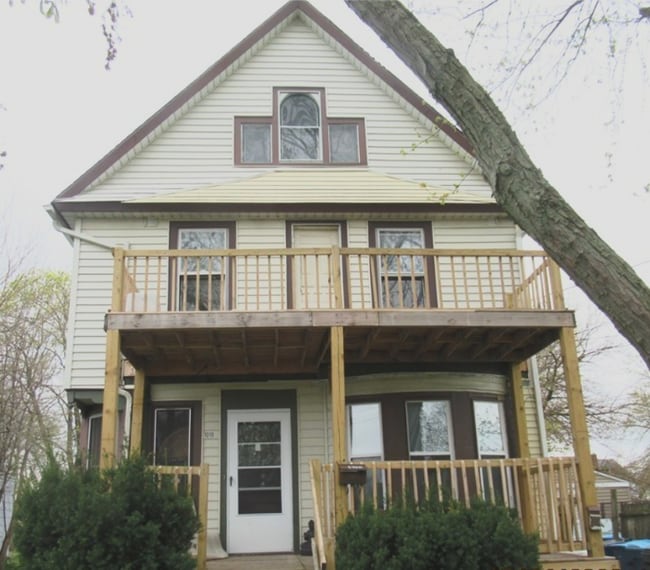 1019 W 10th St unit Down, Lorain, OH 44052 - photo 6