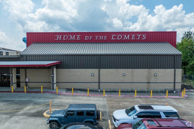 Maplewood Middle serves grades 6-8.