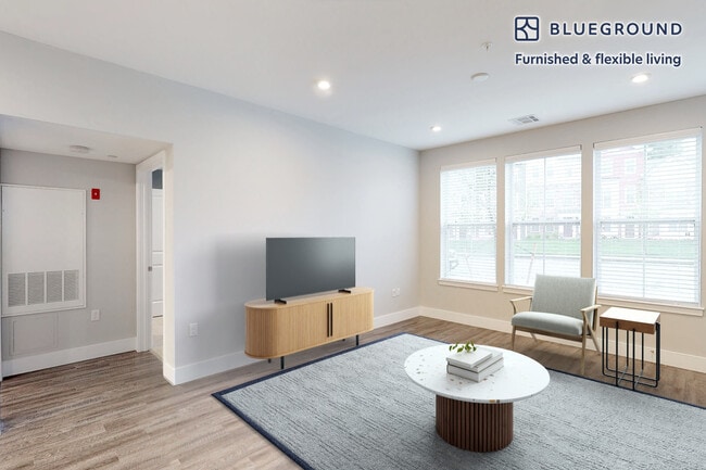 200 Bay Dr unit FL1-ID5647A, Sudbury, MA 01776 - photo 2