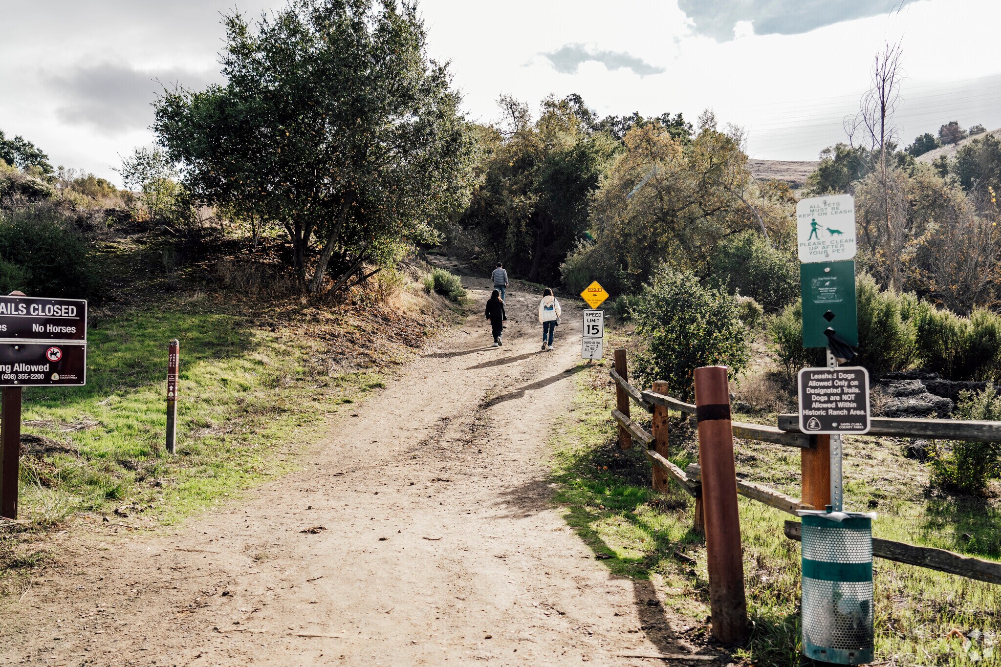 The entrance to the trail at Bernal Gulnac Joice Ranch in San Jose, California.