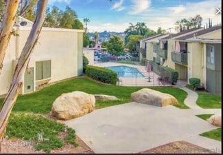 830 W Lincoln Ave, Escondido, CA 92026
