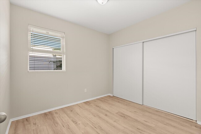 2907 E Sawyer St unit A, Long Beach, CA 90805 - photo 5