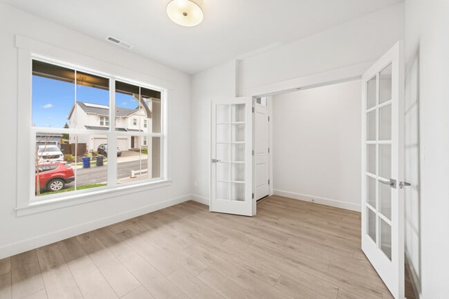 811 Misty Ln, Forest Grove, OR 97116 - photo 7