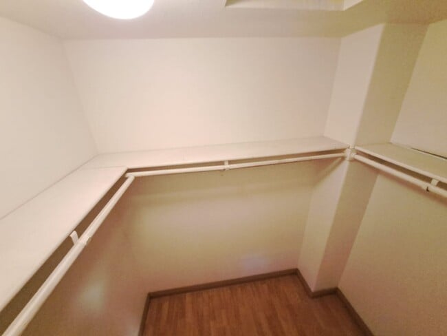 805 H St unit 12 Private Room+Bat, Davis, CA 95616 - photo 5