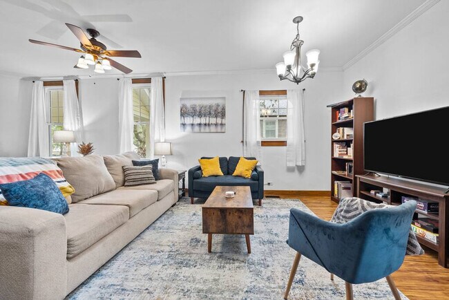 912 Little Bay Ave unit ID1354816P, Norfolk, VA 23503 - photo 2