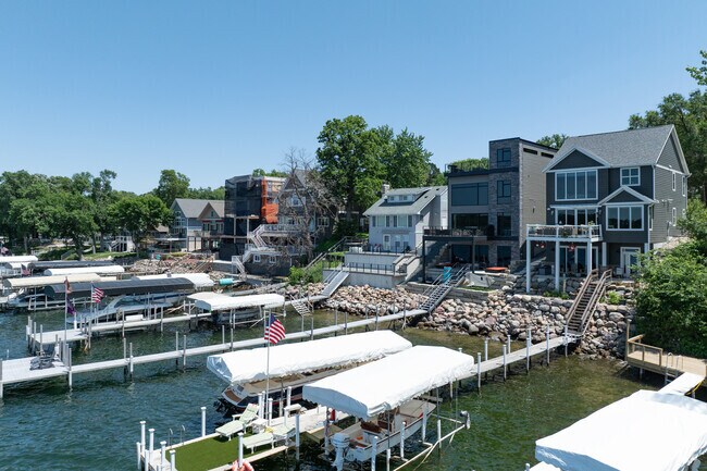 Most housing in Arnolds Park sits right up against one of the lakes, and private docks are common.