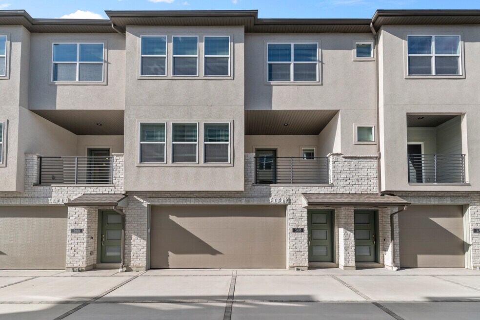 568 N Buffalo Grass Ln, Lindon, UT 84042 - photo 1