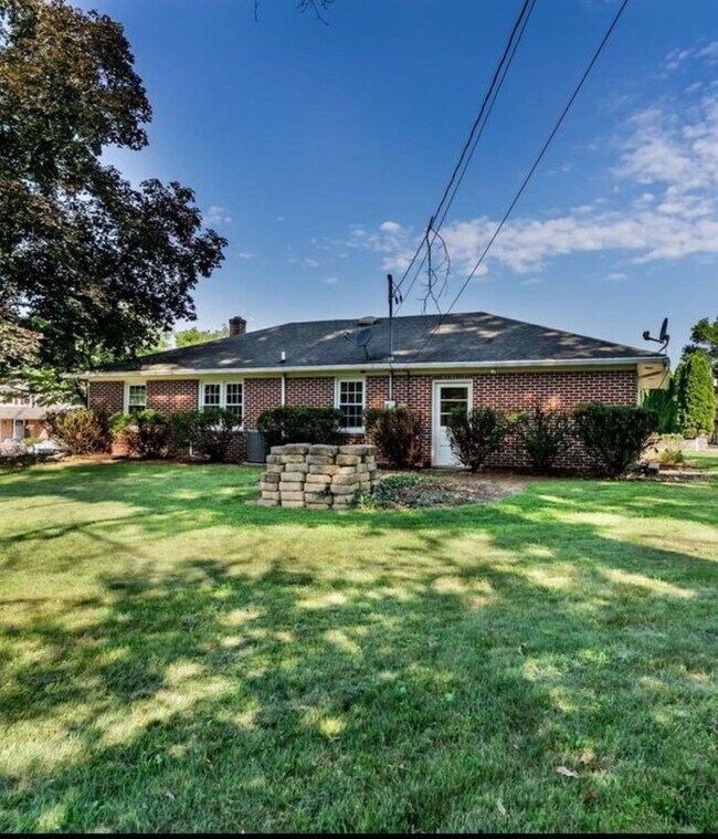 500 Charles St, Shippensburg, PA 17257