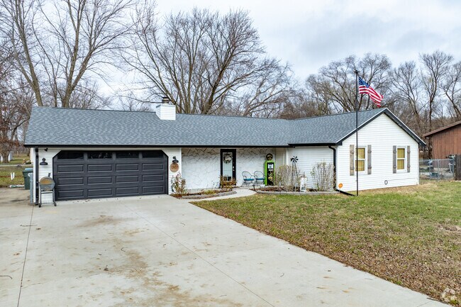 Maywood’s ranch-style homes are as practical as they are picturesque.
