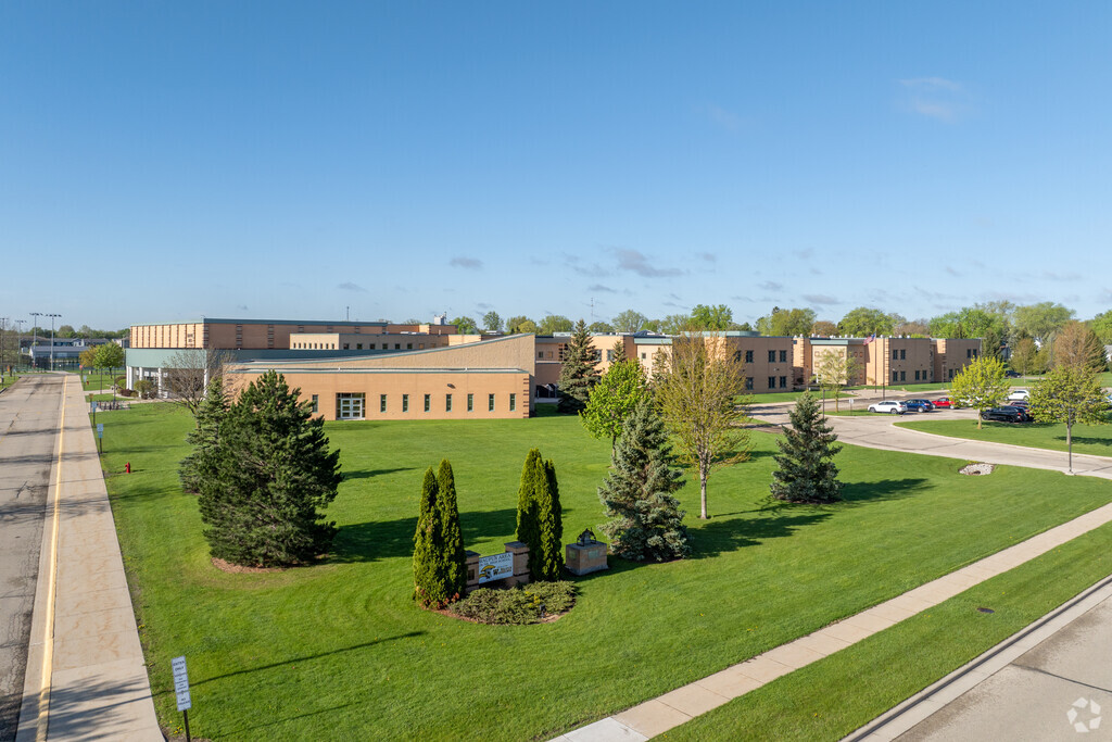 Students in Waupun can attend Waupun Area Senior High School.