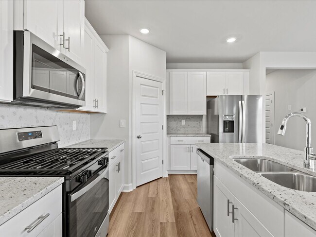 713 Whitebark Dr, Pendleton, SC 29670 - photo 6