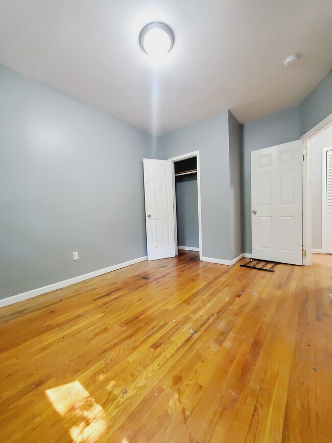 111 Myrtle Ave unit 2, Jersey City, NJ 07305 - photo 6
