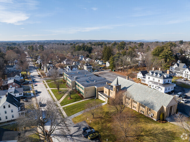 Saint Christopher Academy in Nashua, NH is a Roman Catholic School serving grades K-8.