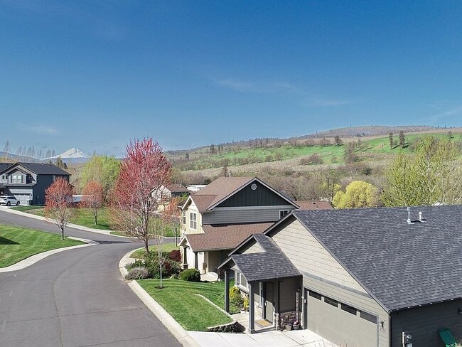 2539 Jordan St unit BNB, the Dalles, OR 97058 - photo 3