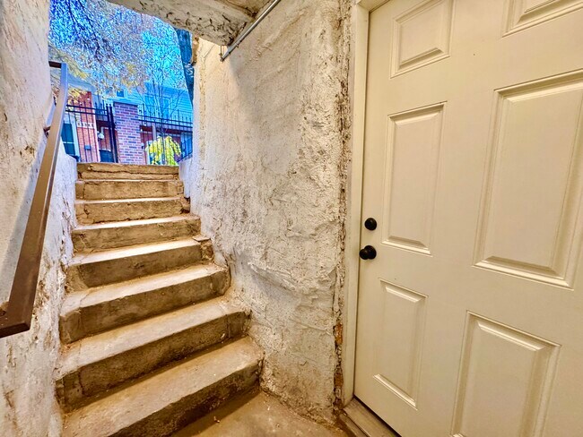 76 W 200 S unit 2, Springville, UT 84663 - photo 4