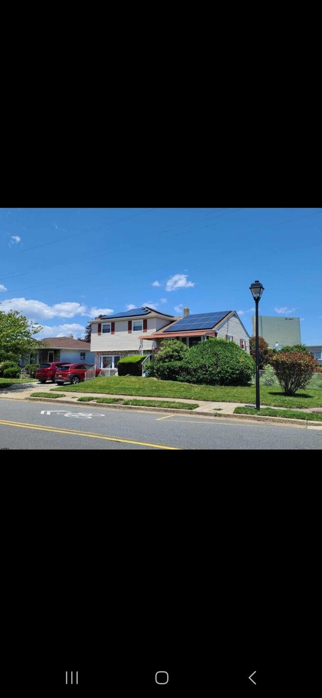 1305 N Ohio Ave, Atlantic City, NJ 08401