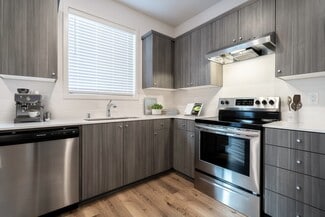 6008 NE 64th St, Vancouver, WA 98661