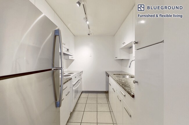 790 Boylston St unit FL9-ID5666A, Boston, MA 02199 - photo 4