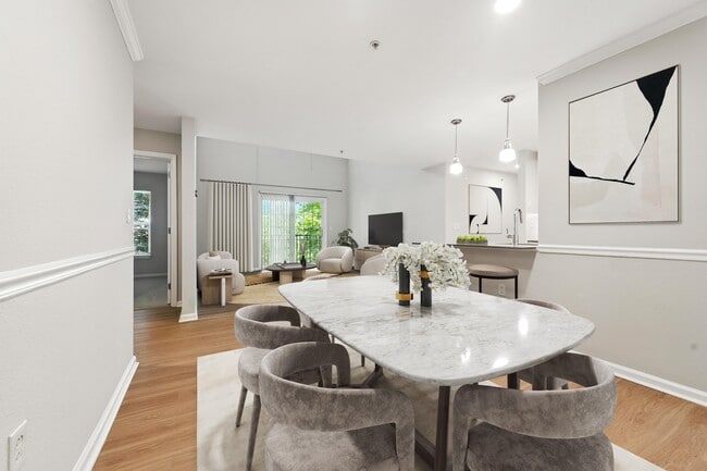 Everly Darien, Darien, CT 06820 - photo 2