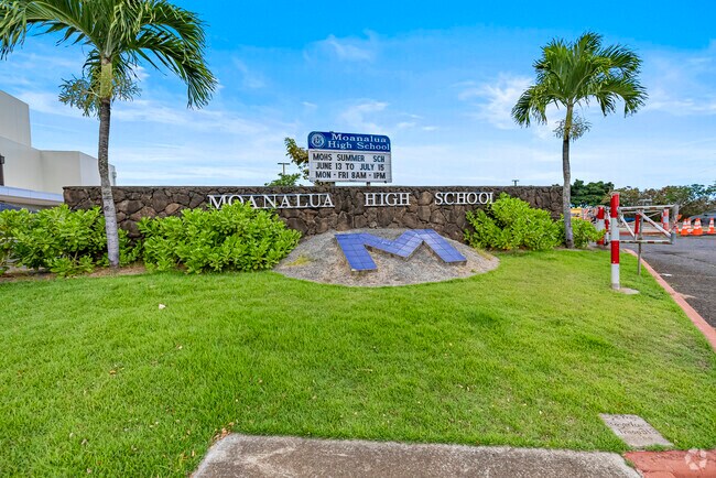 The Moanalua High School features a large 'M' in front of the school signage.