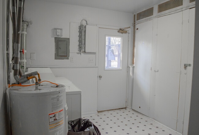 Pine Tree Garden Apartments, Cairo, NY 12413 - photo 4