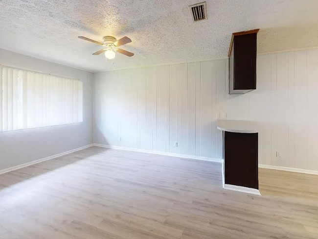 763 Ernona St, Jacksonville, FL 32205 - photo 3