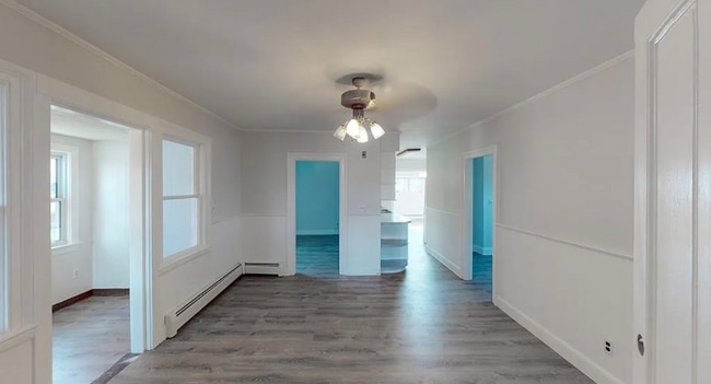 44 Wallis St, Peabody, MA 01960 - photo 5