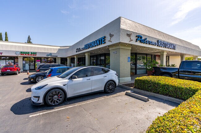 Palermo Ristorante Italiano is a popular restaurant in South East Elk Grove.