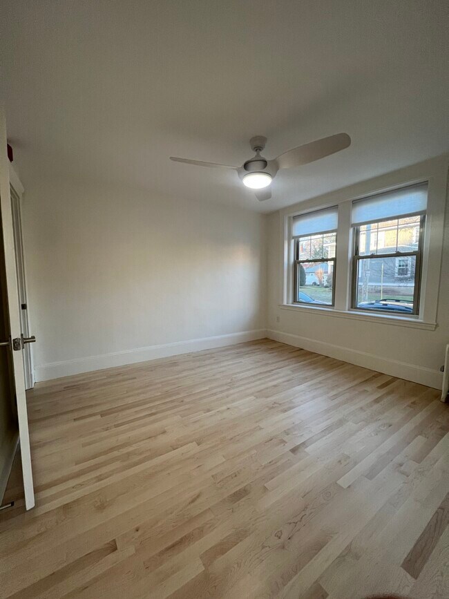 26 Bradlee Rd unit 3, Medford, MA 02155 - photo 5