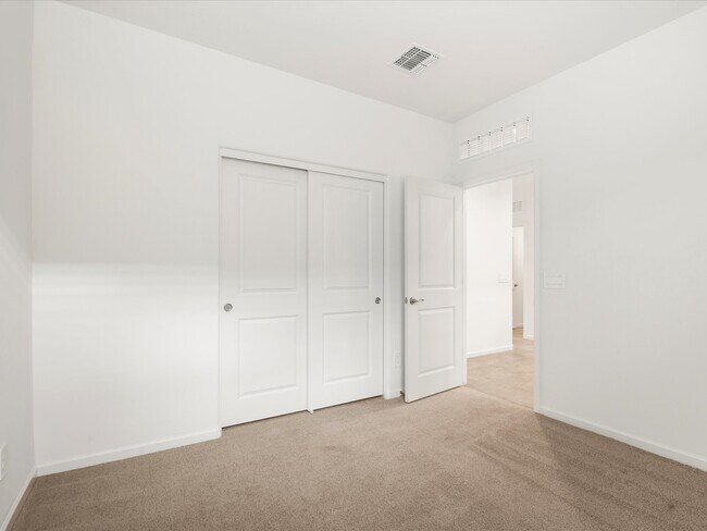 737 W Calle Cubeta, Sahuarita, AZ 85629 - photo 5