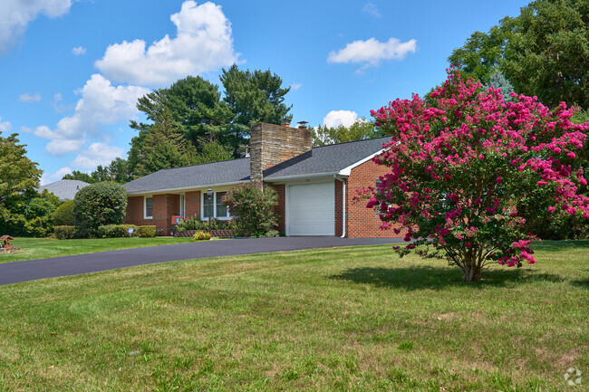 Ranch style homes of all shapes and sizes are found throughout Hagerstown.