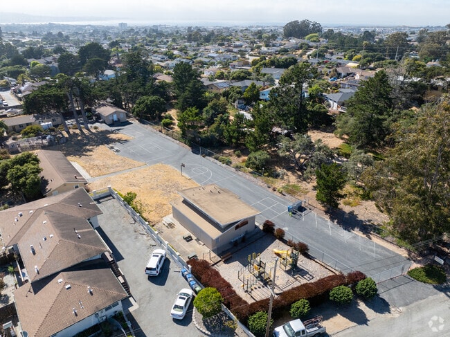 Discover academic excellence at Peninsula Adventist School in Seaside.