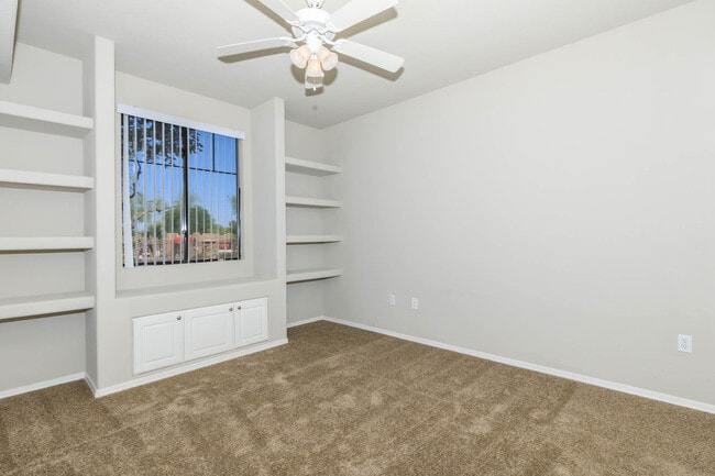 Madrid Renovated 965 SQFT 1 Bed 1 Bath