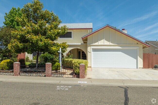 There are a few different home styles in North East Elk Grove to choose from.