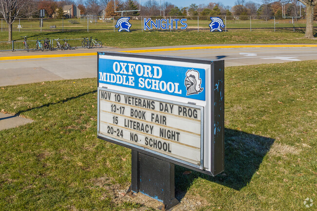 Oxford Middle School Sign.