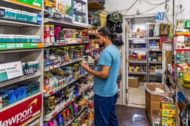 Elliott's Town Market is the busiest place in Elliott.