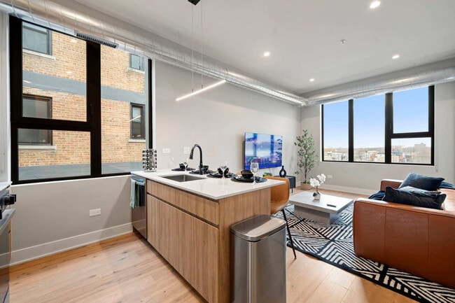 6044 N Winthrop Ave unit ID1363915P, Chicago, IL 60660 - photo 2