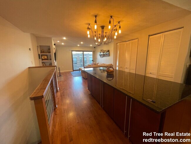 196 Allston St, Allston, MA 02134 - photo 4