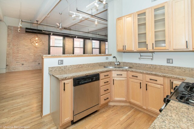 1327 W Washington Blvd unit 2A, Chicago, IL 60607 - photo 6