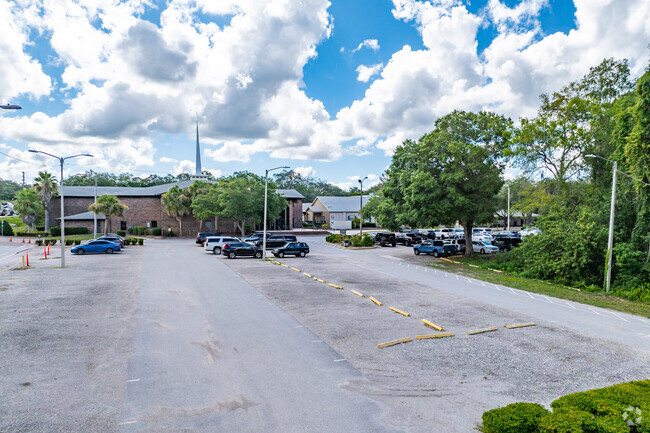 Plato Academy Charter School has a large size parking lot for teachers and visitors.