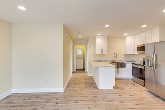 Living Room & Kitchen 2