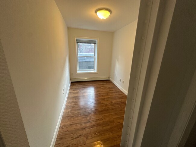 25 Fleet St unit B, Boston, MA 02113 - photo 6