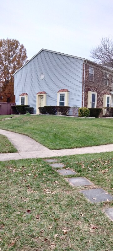 6149 Trident Ln, Woodbridge, VA 22193